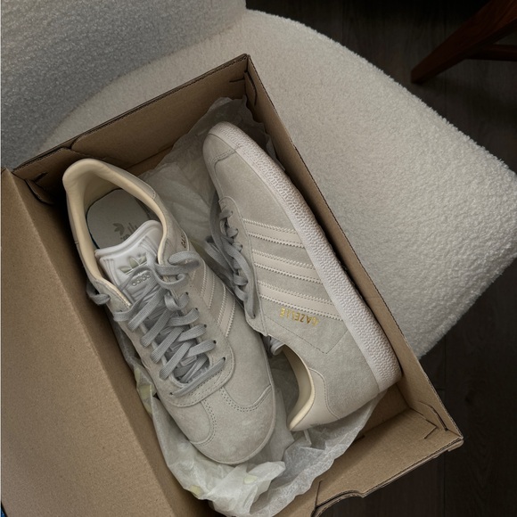 Adidas Gazelle’s - Picture 4 of 8